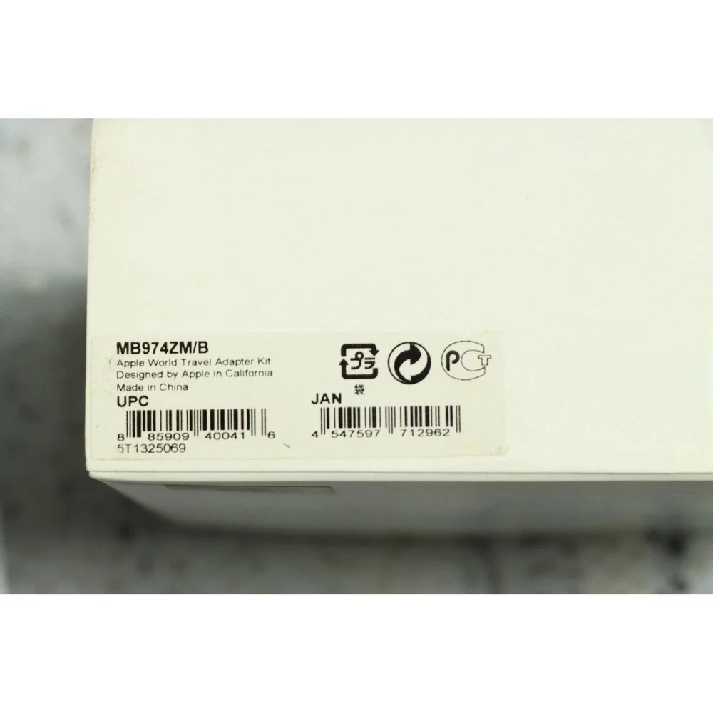 Apple World Travel Adapter Kit MB974ZM/B NEW Sealed OEM Charger Plugs Global
